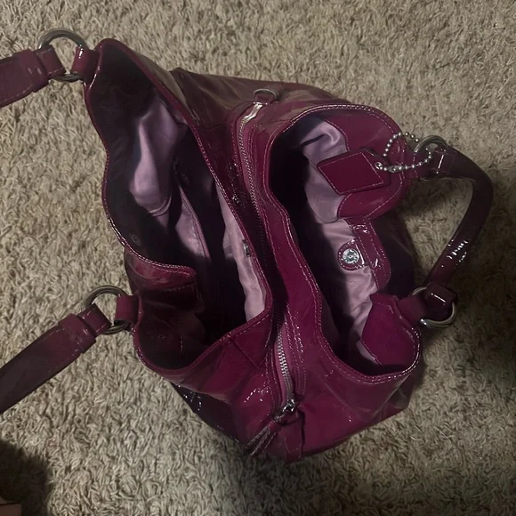 Authentic coach purse - Picture 3 of 7